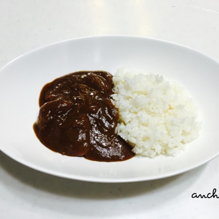 とろとろ〜牛すね肉のビーフカレー